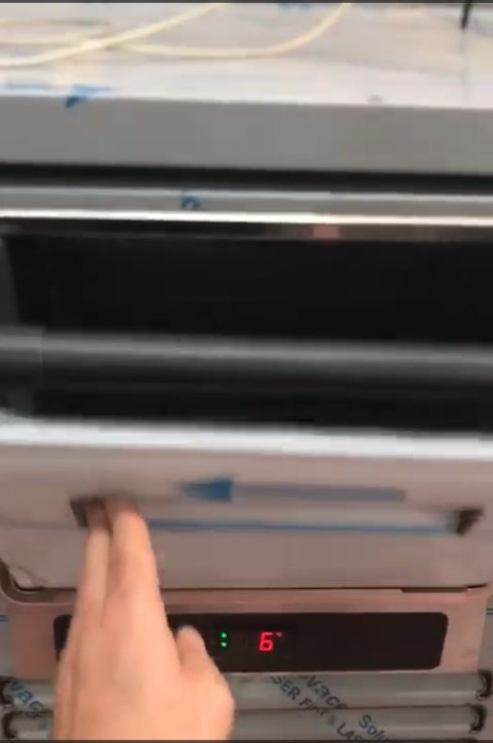 Devrilir Kahve Çekmeceli Buzdolabı